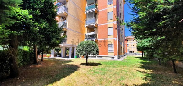 appartamento in vendita a Busto Arsizio in zona Borsano
