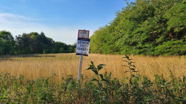 terreno edificabile in vendita a Busto Arsizio in zona Borsano