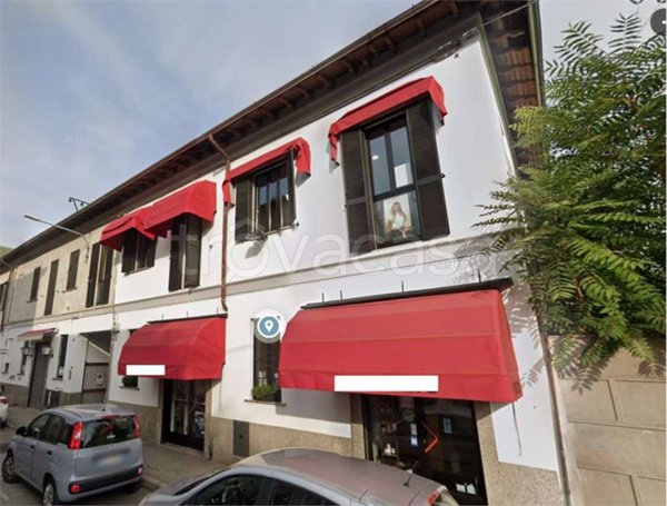 locale commerciale in vendita a Busto Arsizio