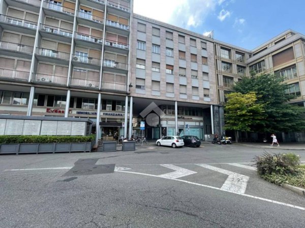 ufficio in vendita a Busto Arsizio