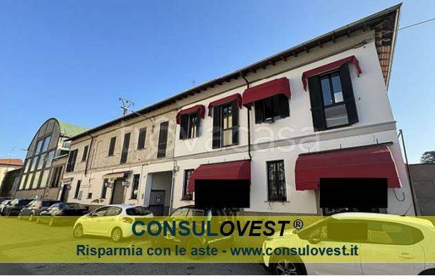 negozio in vendita a Busto Arsizio