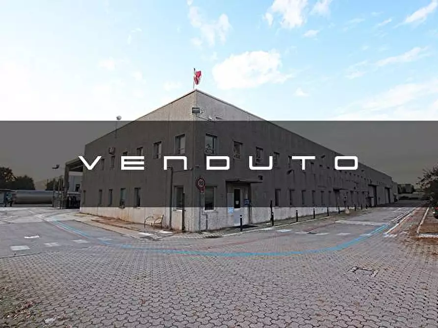 capannone in vendita a Busto Arsizio