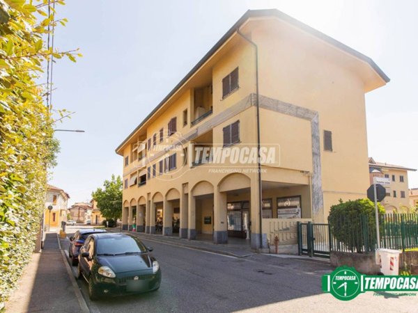 appartamento in vendita a Busto Arsizio in zona Borsano