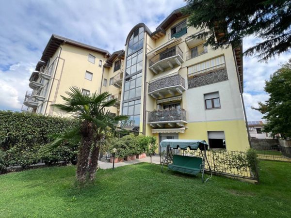 appartamento in vendita a Busto Arsizio in zona Borsano