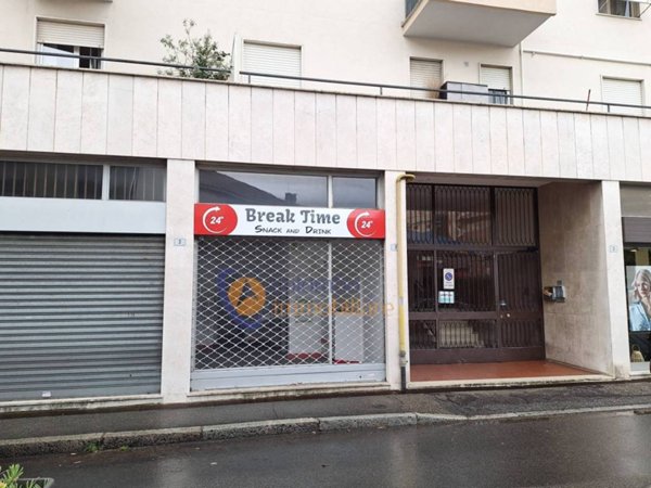 negozio in vendita a Busto Arsizio