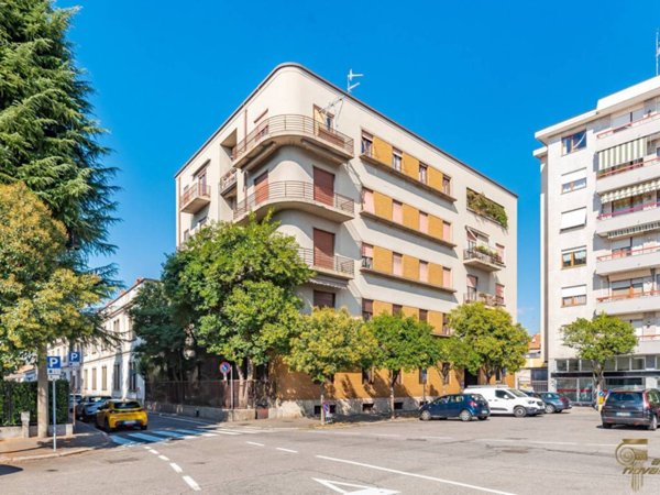 appartamento in vendita a Busto Arsizio