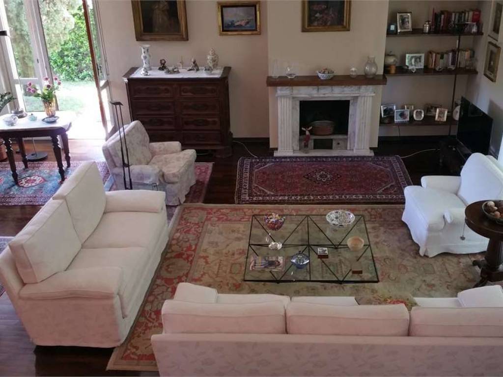 casa indipendente in vendita a Busto Arsizio