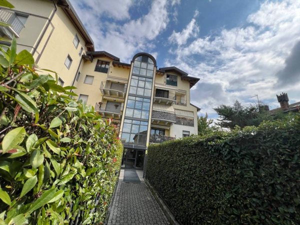 appartamento in vendita a Busto Arsizio in zona Borsano