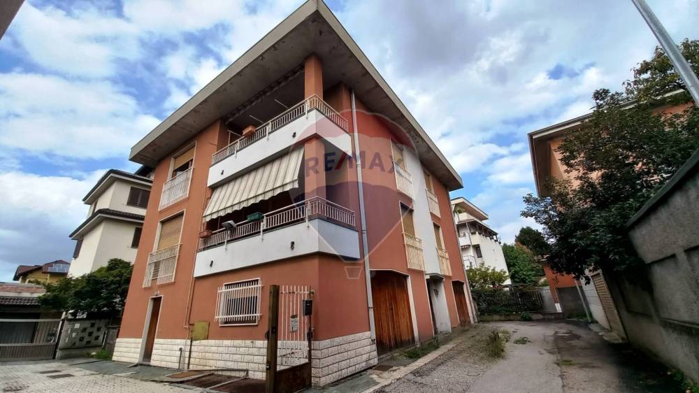 appartamento in vendita a Busto Arsizio