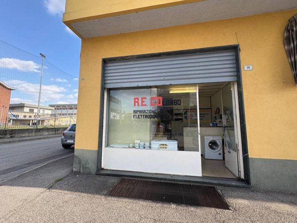 negozio in vendita a Busto Arsizio