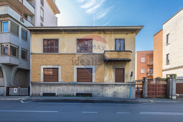 appartamento in vendita a Busto Arsizio