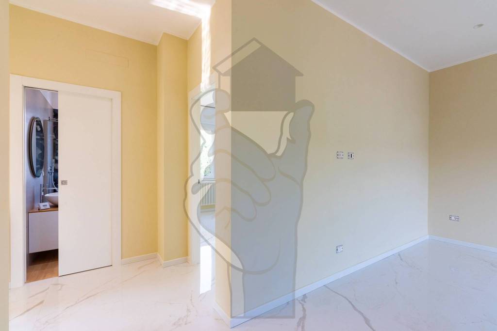 casa indipendente in vendita a Busto Arsizio