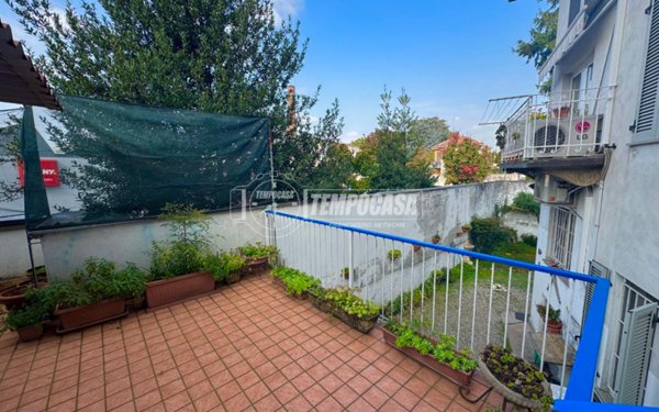 casa indipendente in vendita a Busto Arsizio