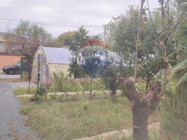 casa indipendente in vendita a Busto Arsizio