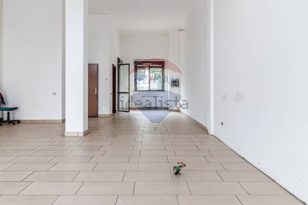 negozio in vendita a Busto Arsizio