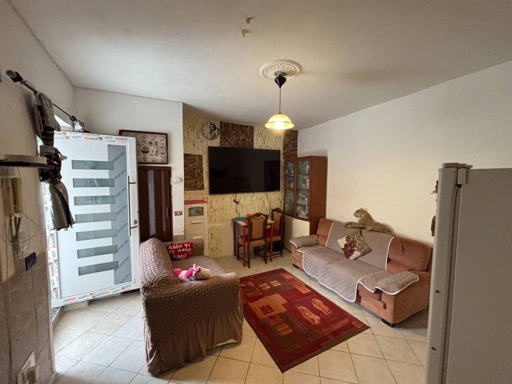 appartamento in vendita a Busto Arsizio in zona Borsano