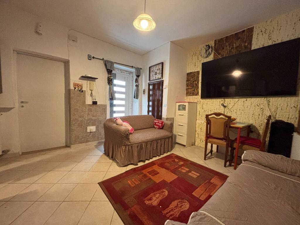 appartamento in vendita a Busto Arsizio in zona Borsano