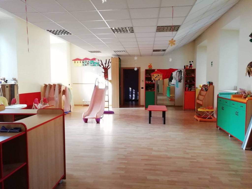 negozio in vendita a Busto Arsizio in zona Borsano