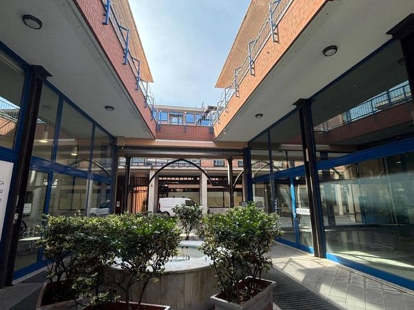 negozio in vendita a Busto Arsizio