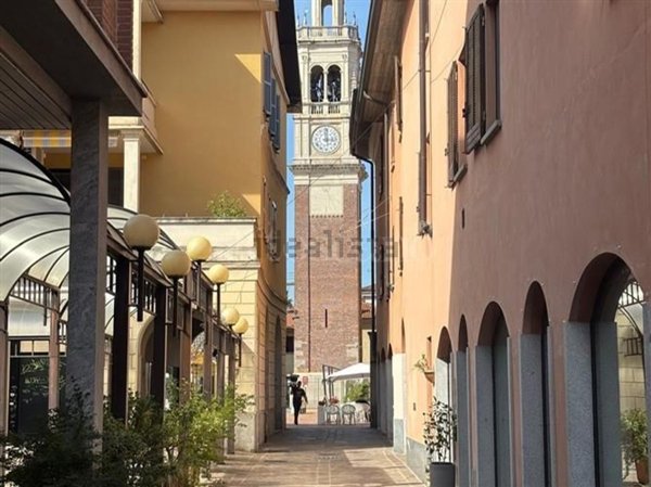 ufficio in vendita a Busto Arsizio