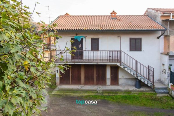 casa indipendente in vendita a Busto Arsizio