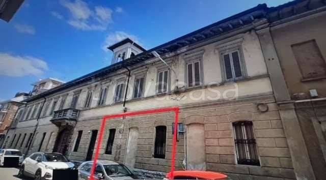 casa indipendente in vendita a Busto Arsizio