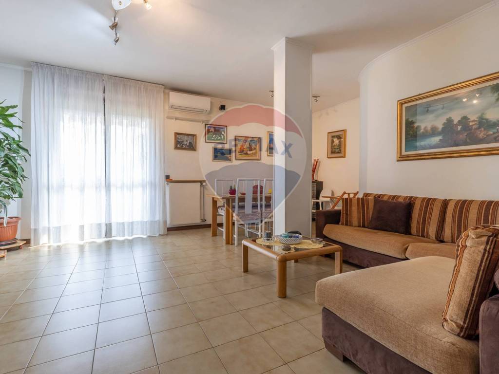 appartamento in vendita a Busto Arsizio in zona Borsano