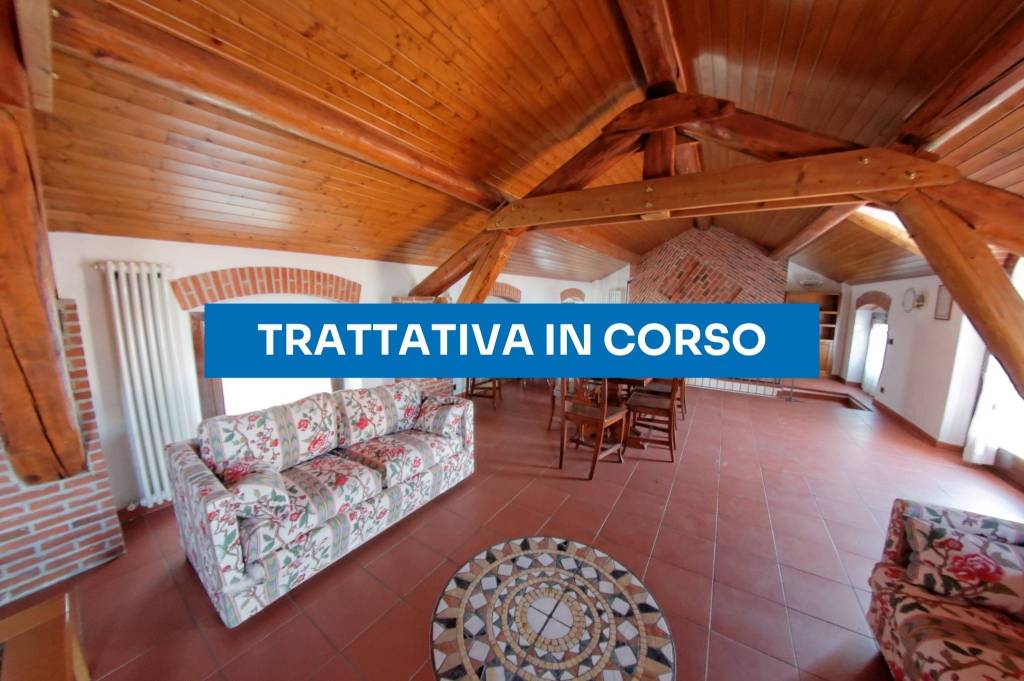 casa indipendente in vendita a Busto Arsizio in zona Borsano