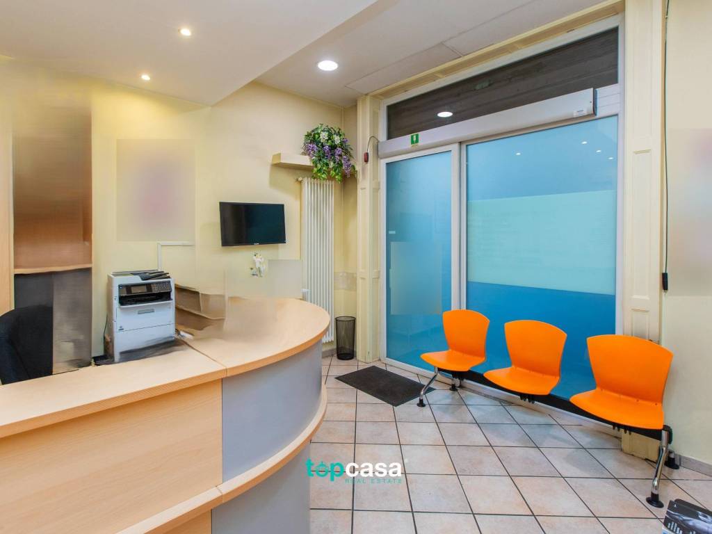 ufficio in vendita a Busto Arsizio