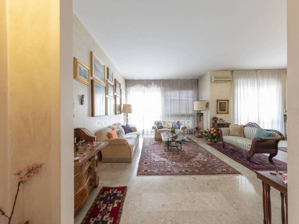 appartamento in vendita a Busto Arsizio