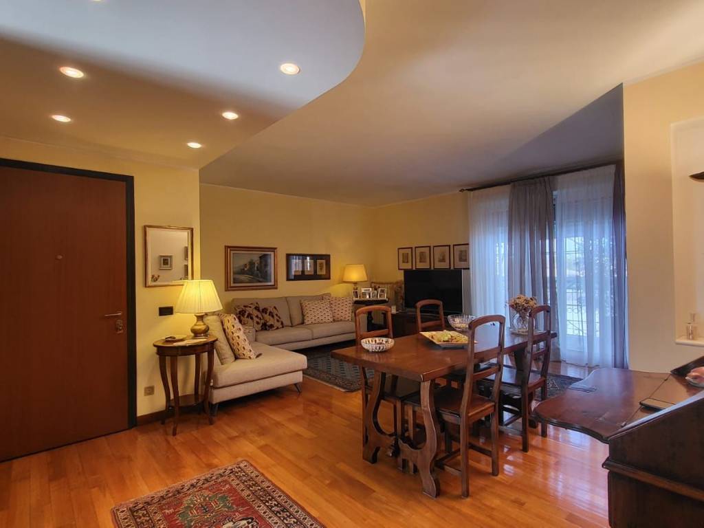 appartamento in vendita a Busto Arsizio