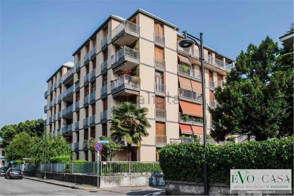 appartamento in vendita a Busto Arsizio