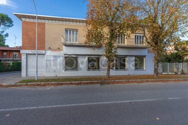 negozio in vendita a Busto Arsizio