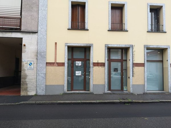 negozio in vendita a Busto Arsizio