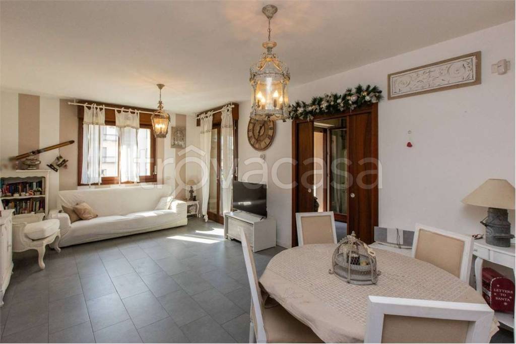 appartamento in vendita a Busto Arsizio