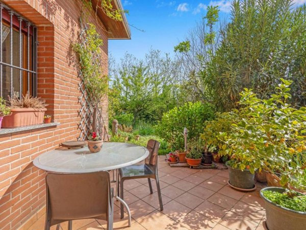 casa indipendente in vendita a Busto Arsizio