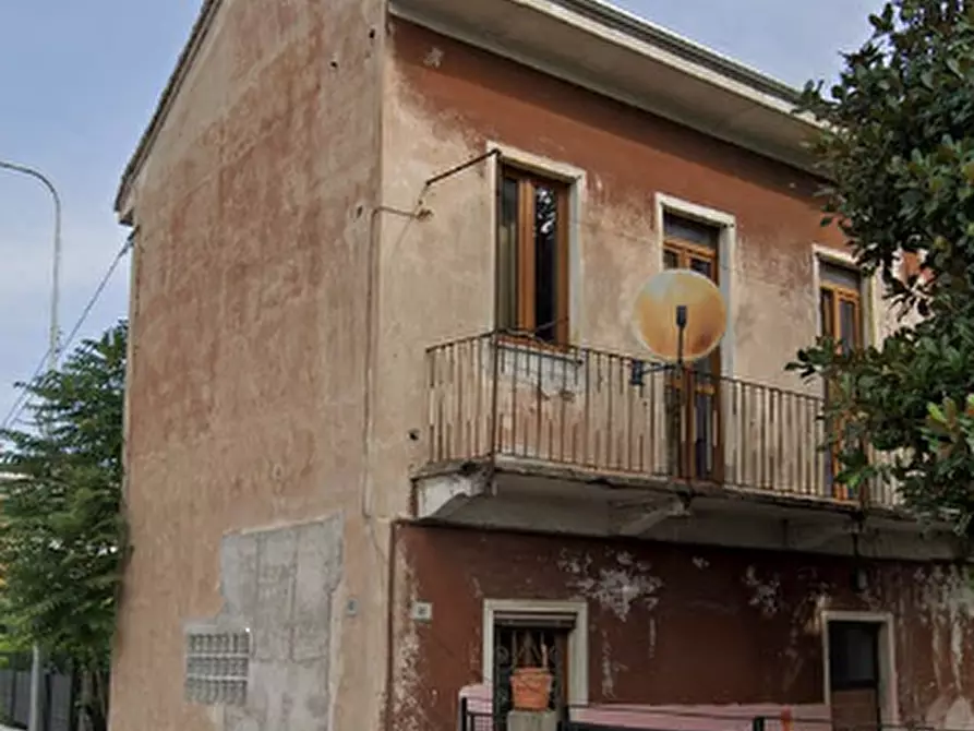 casa indipendente in vendita a Busto Arsizio