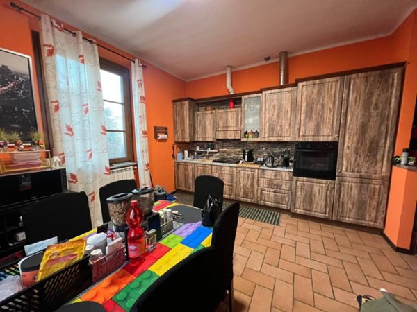 appartamento in vendita a Busto Arsizio in zona Borsano