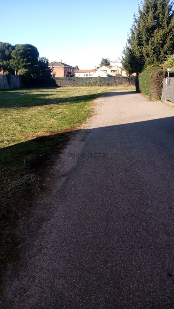 terreno edificabile in vendita a Busto Arsizio