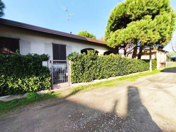 casa indipendente in vendita a Busto Arsizio