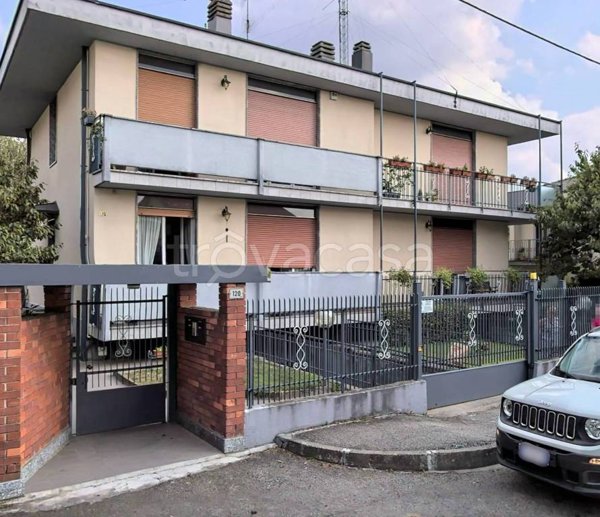 casa indipendente in vendita a Busto Arsizio