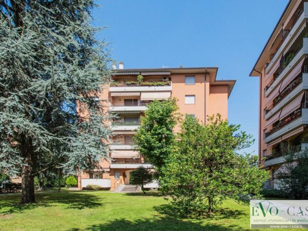 appartamento in vendita a Busto Arsizio