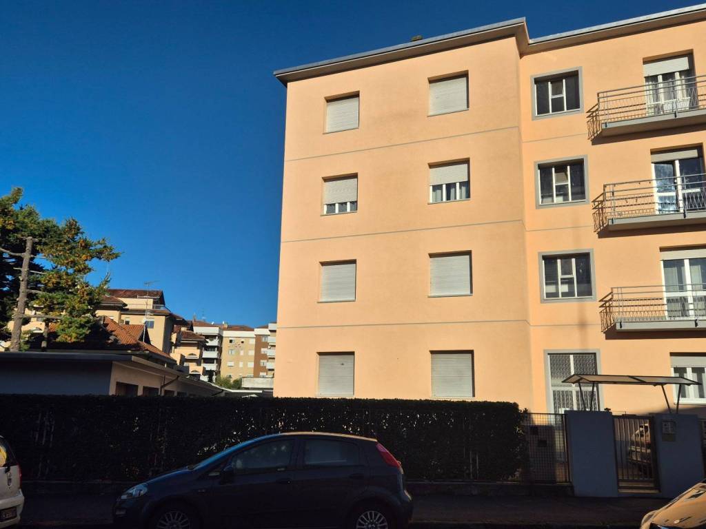 appartamento in vendita a Busto Arsizio