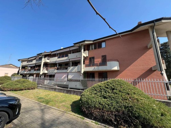 appartamento in vendita a Busto Arsizio in zona Borsano
