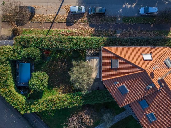 casa indipendente in vendita a Busto Arsizio