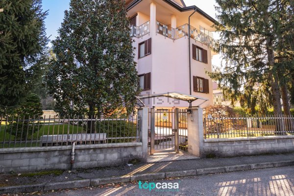 appartamento in vendita a Busto Arsizio
