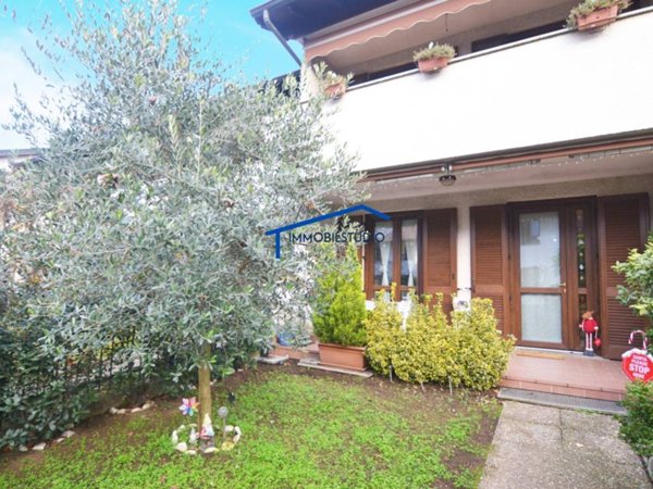 casa indipendente in vendita a Busto Arsizio