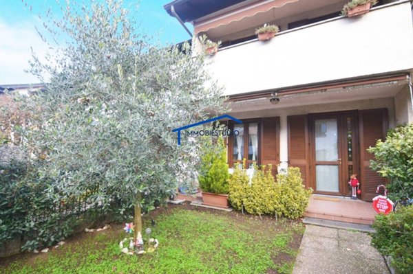 casa indipendente in vendita a Busto Arsizio