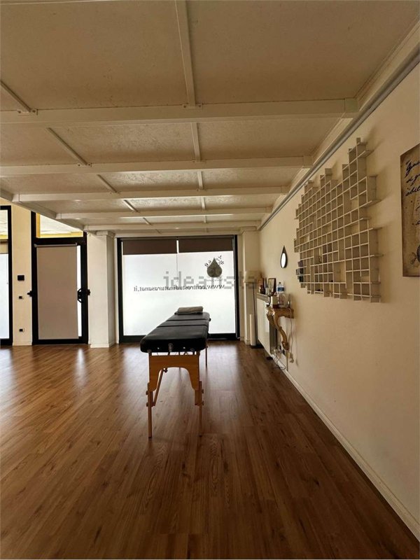 ufficio in vendita a Busto Arsizio