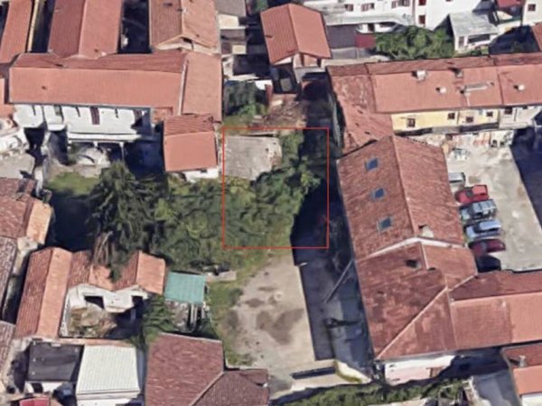 casa indipendente in vendita a Busto Arsizio in zona Borsano